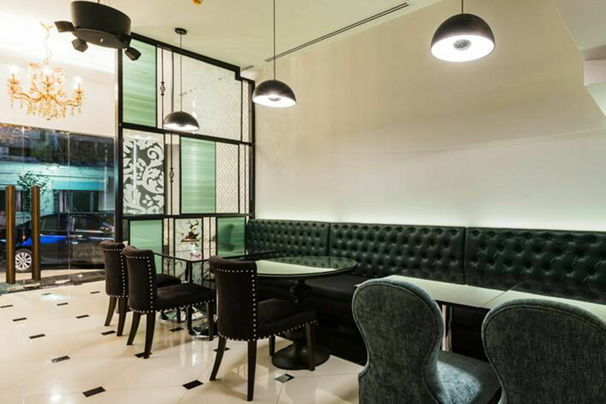 The Fah Silom Hotel Bangkok Buitenkant foto